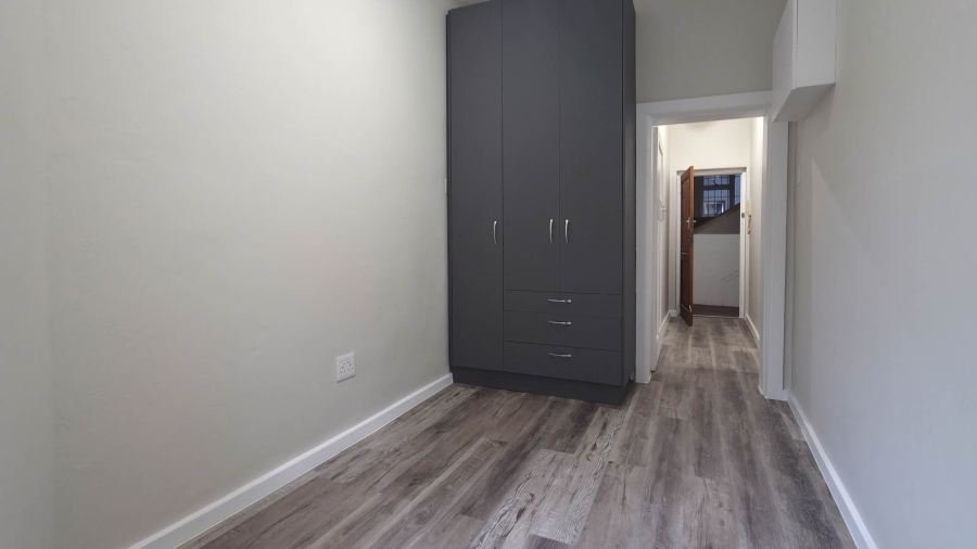 To Let 1 Bedroom Property for Rent in Rondebosch Village Western Cape